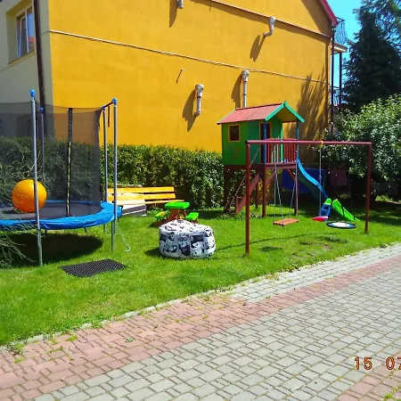 I W Ustroniu Morskim * Ustronie Morskie