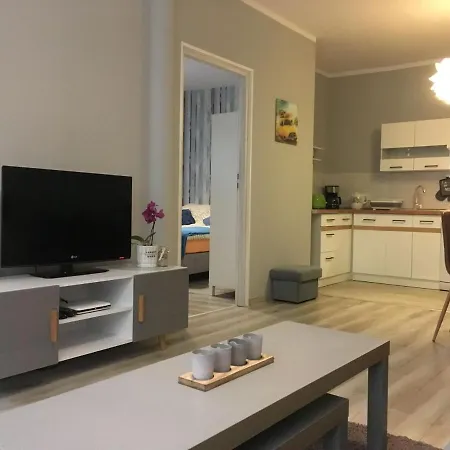 אכסניה I W Ustroniu Morskim אוסטרוני מורסקי