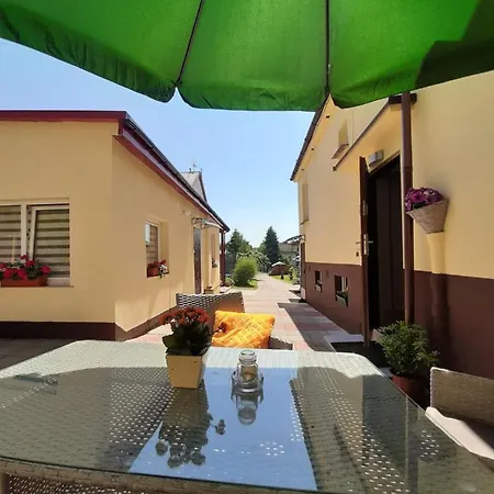 I W Ustroniu Morskim אכסניה *