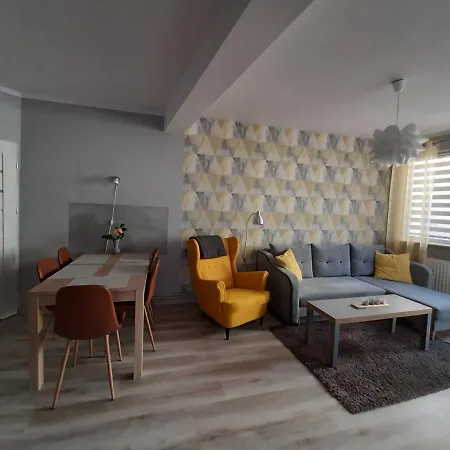 I W Ustroniu Morskim * אוסטרוני מורסקי