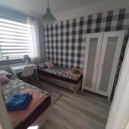 I W Ustroniu Morskim * אוסטרוני מורסקי