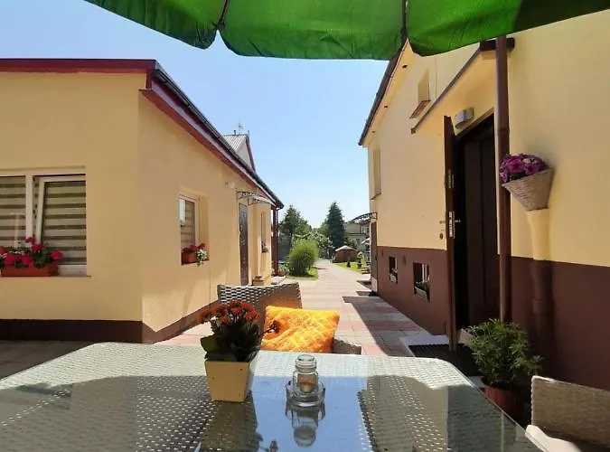 I W Ustroniu Morskim Domek letniskowy *