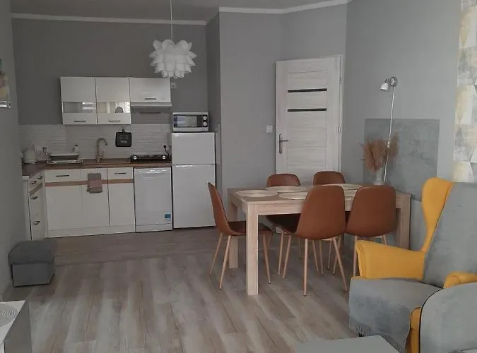 I W Ustroniu Morskim Gerendaház